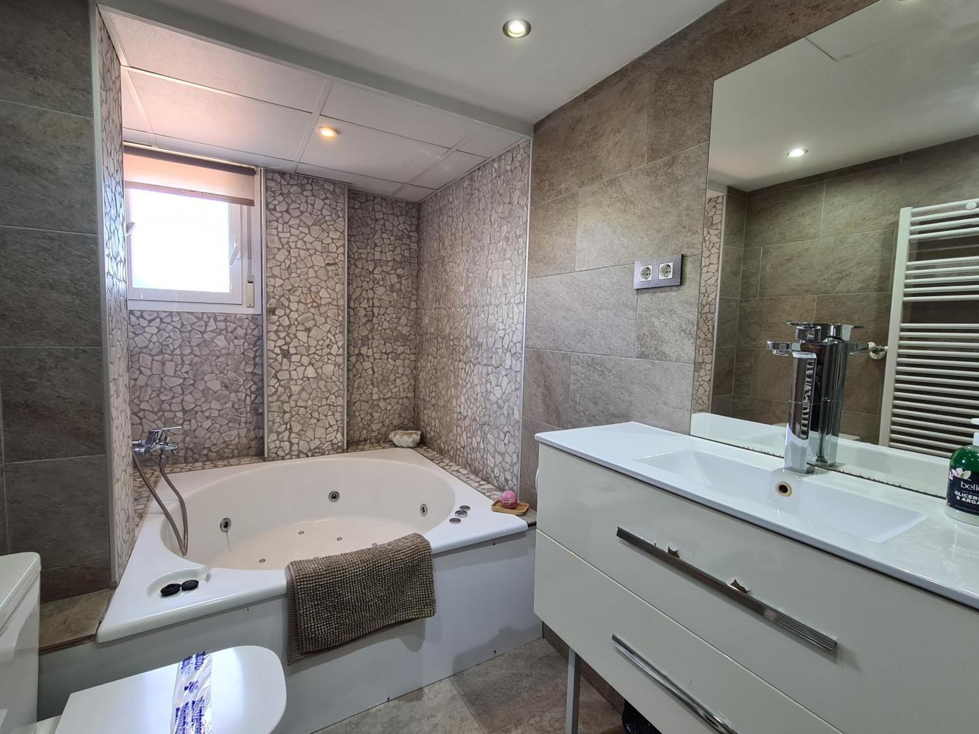 Dos Torres Ribera Play & Relax Con Jacuzzi Y Cine Daire Zaragoza Dış mekan fotoğraf