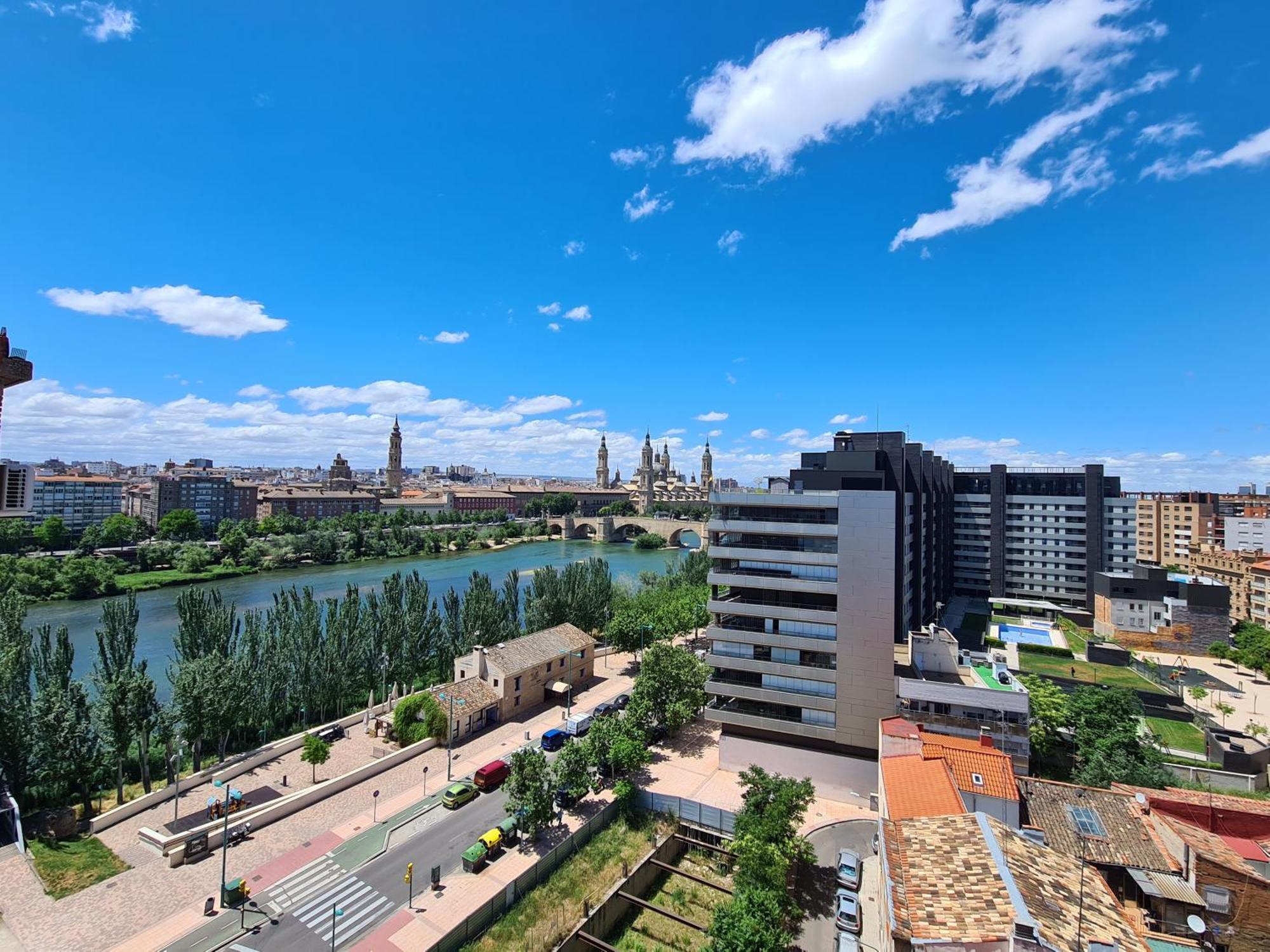 Dos Torres Ribera Play & Relax Con Jacuzzi Y Cine Daire Zaragoza Dış mekan fotoğraf